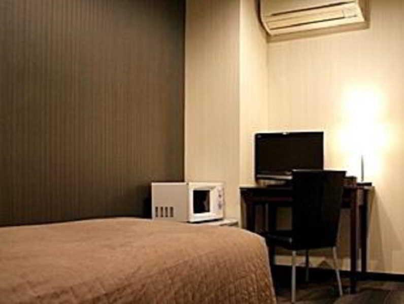 HOTEL LiVEMAX BUDGET Shinosaka Eksteriør billede